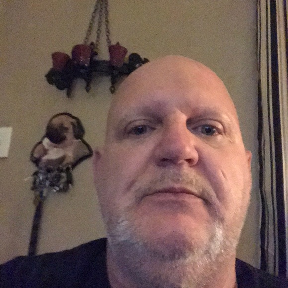 Meet your Posher, Robert - Picture 1 of 1